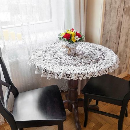 Apartments White House リヴィウ エクステリア 写真