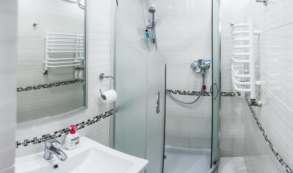 Apartments White House リヴィウ 部屋 写真